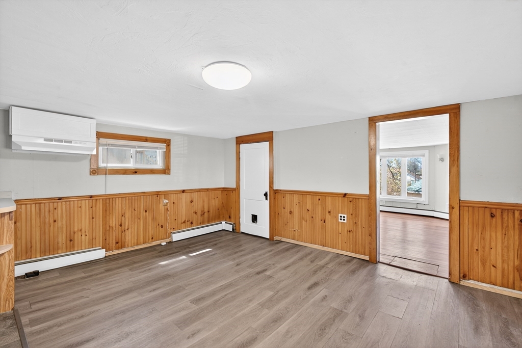 40 Moran Street Gardner, MA 01440 - Photo 3 of 32