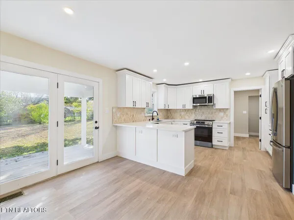 $324,900 | 805 Worchester Avenue, Middlesboro, KY 40965