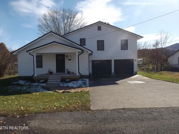 $324,900 | 805 Worchester Avenue, Middlesboro, KY 40965