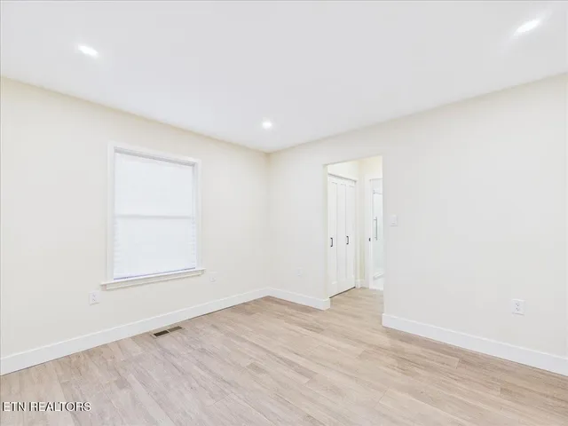 $344,900 | 805 Worchester Avenue, Middlesboro, KY 40965