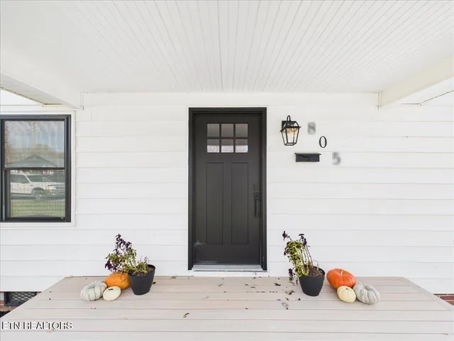 $344,900 | 805 Worchester Avenue, Middlesboro, KY 40965