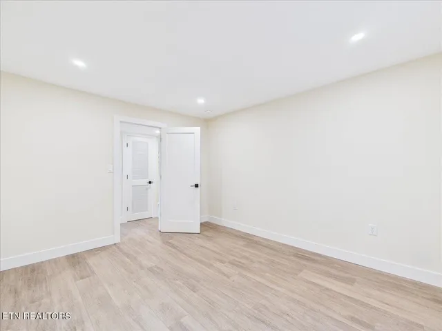 $344,900 | 805 Worchester Avenue, Middlesboro, KY 40965