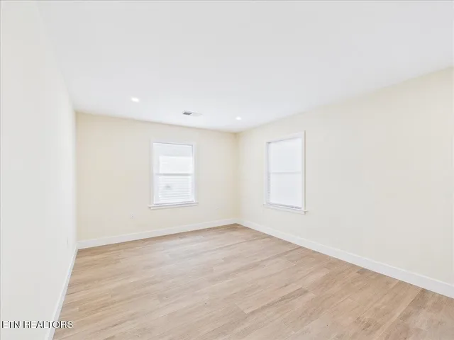 $344,900 | 805 Worchester Avenue, Middlesboro, KY 40965