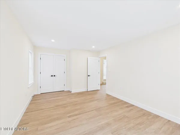 $324,900 | 805 Worchester Avenue, Middlesboro, KY 40965