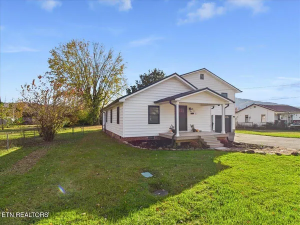 $324,900 | 805 Worchester Avenue, Middlesboro, KY 40965
