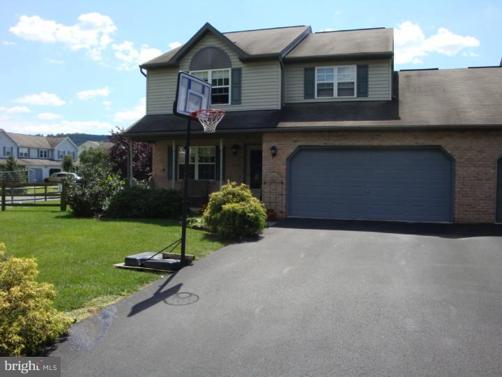 264 North View Road Fleetwood, PA 19522 - Photo 1 of 25 Gallery Image 1