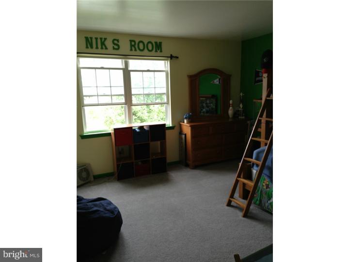 264 North View Road Fleetwood, PA 19522 - Photo 22 of 25 Bedroom 3