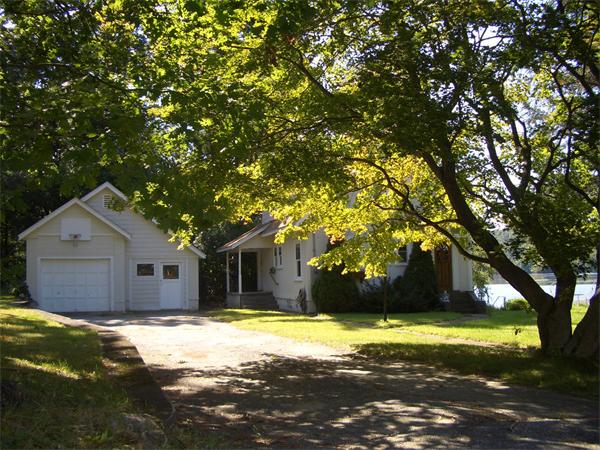 8 Judith Road Worcester, MA 01602 - Photo 3 of 30 Gallery Image 3