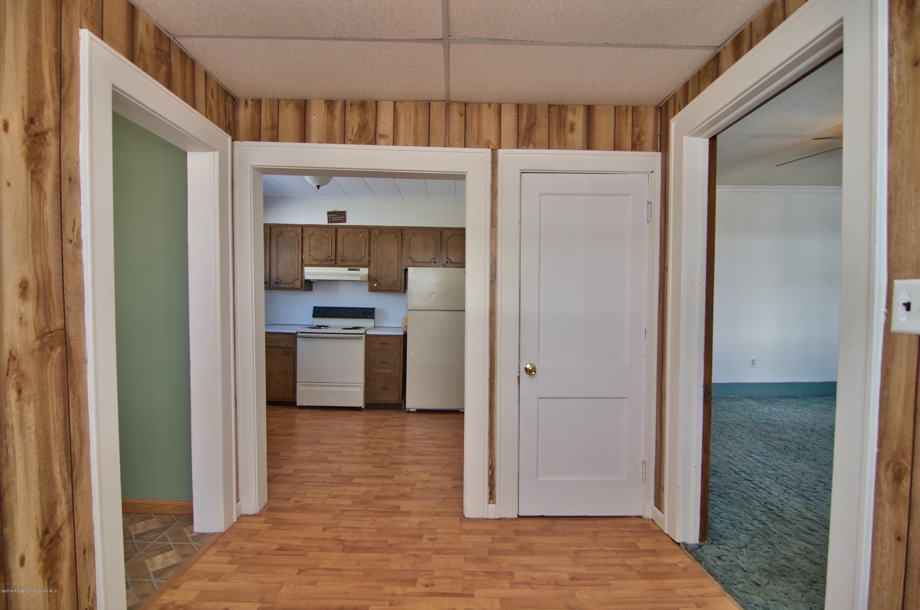 2001 Green Ridge Street Dunmore, PA 18512 - Photo 14 of 40 a view of kitchen and refrigerator