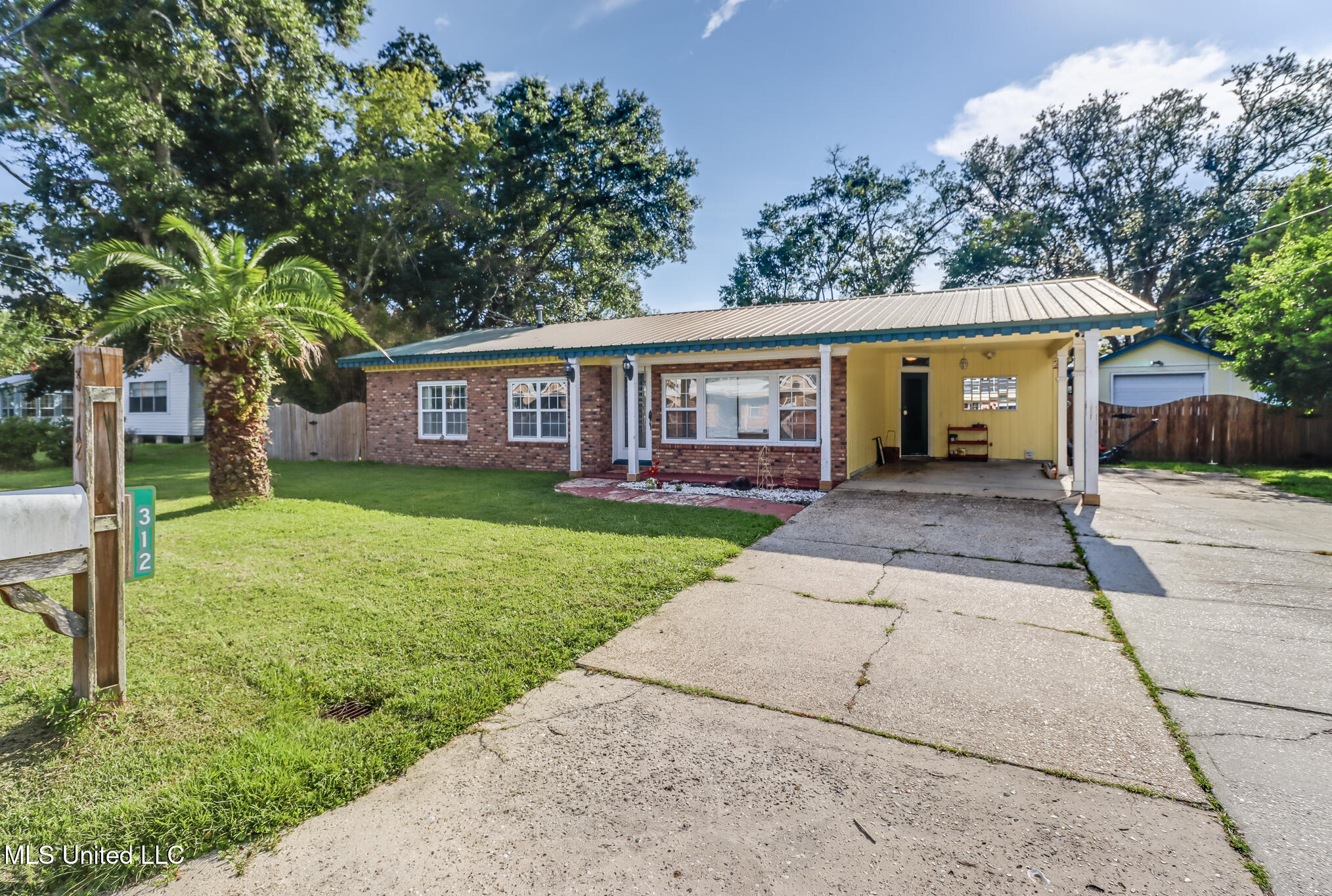312 Church Avenue Long Beach, MS 39560 - Photo 2 of 23 IMG_8323