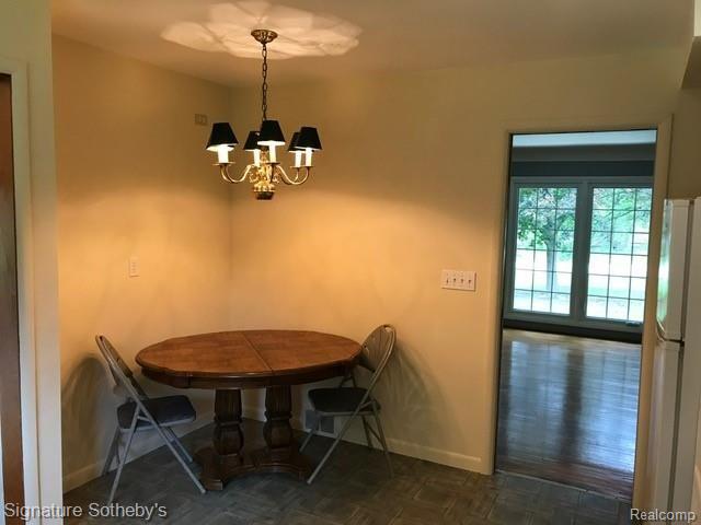 28512 Quail Hollow Road Farmington Hills, MI 48331 - Photo 9 of 28