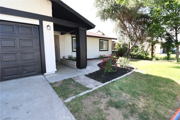 $579,000 | 1161 Blue Ridge Lane, Colton, CA 92324