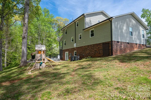 $549,000 | 4703 Highway 16 Business, Denver, NC 28037