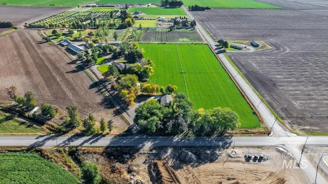 $629,900 | 106 B N 600 Street West, Paul, ID 83347