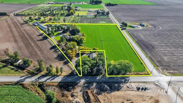 $629,900 | 106 B N 600 Street West, Paul, ID 83347