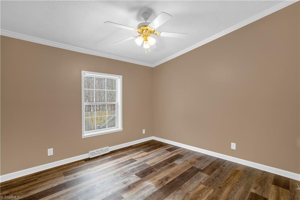 2631 Price Grange Road Eden, NC 27288 - Photo 18 of 49