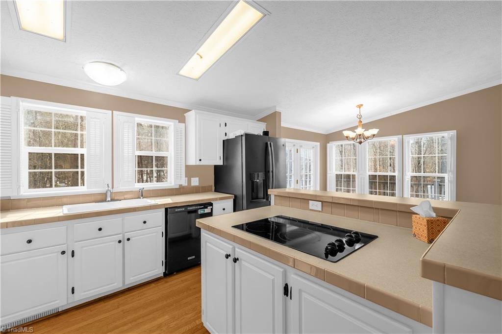 2631 Price Grange Road Eden, NC 27288 - Photo 6 of 49