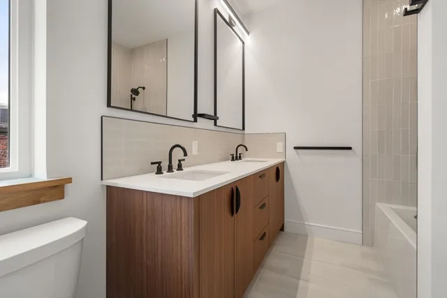 $1,450,000 | 58 Kent, Unit 402, Brookline, MA 02445