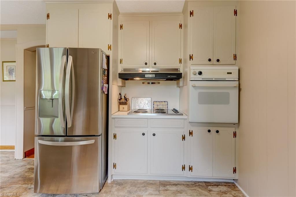 411 Vintage Road Eden, NC 27288 - Photo 18 of 40