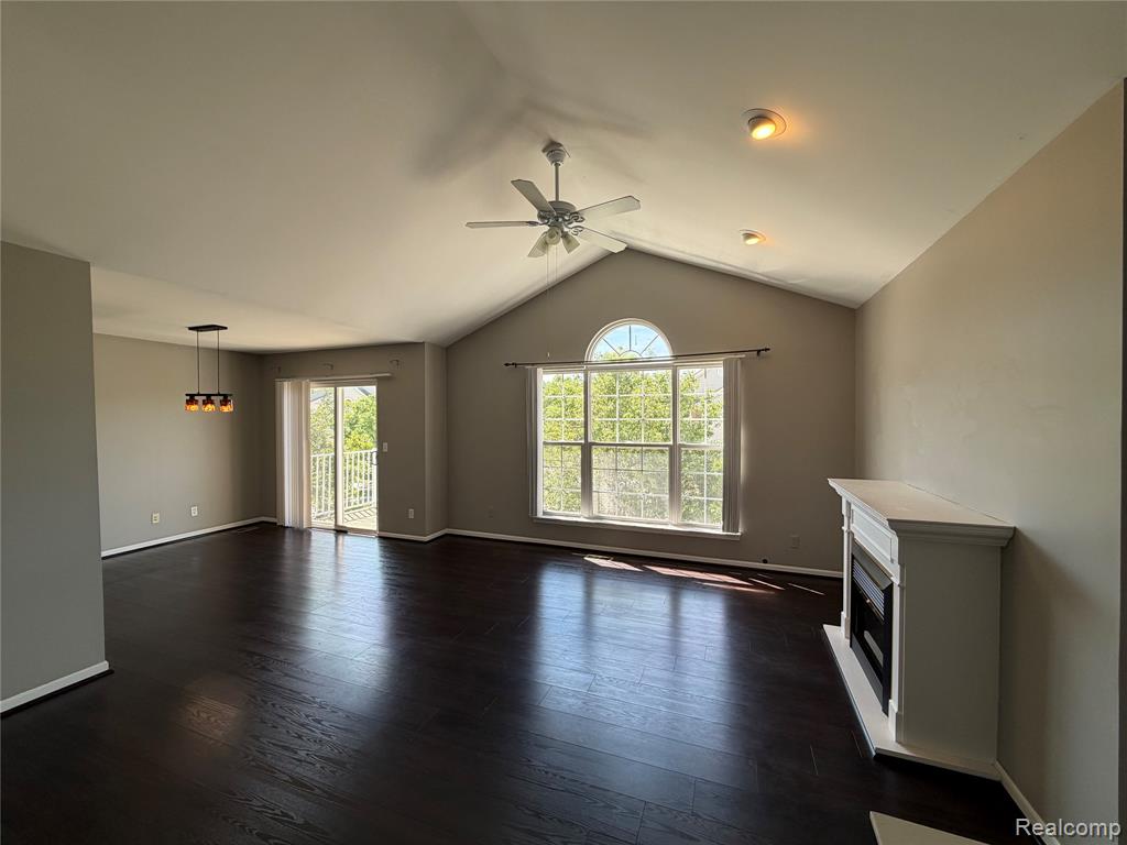 1908 Flagstone Circle Rochester, MI 48307 - Photo 5 of 25