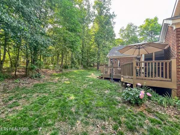 $1,100,000 | 711 Hunting Fox Lane, Knoxville, TN 37934