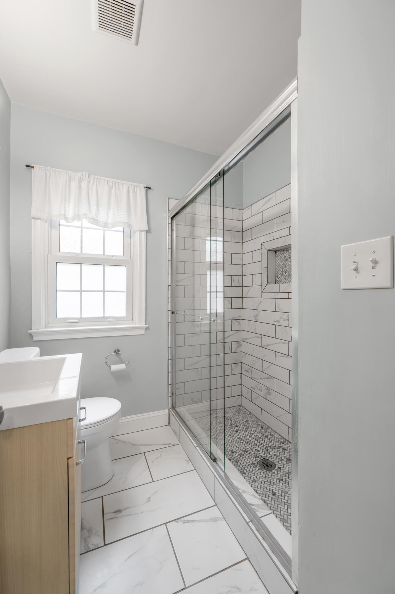 409 Cochran Road Lexington, KY 40502 - Photo 21 of 55 TDB_8711