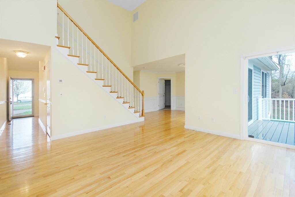 12 Strawberry Lane, Unit F Hudson, MA 01749 - Photo 13 of 35