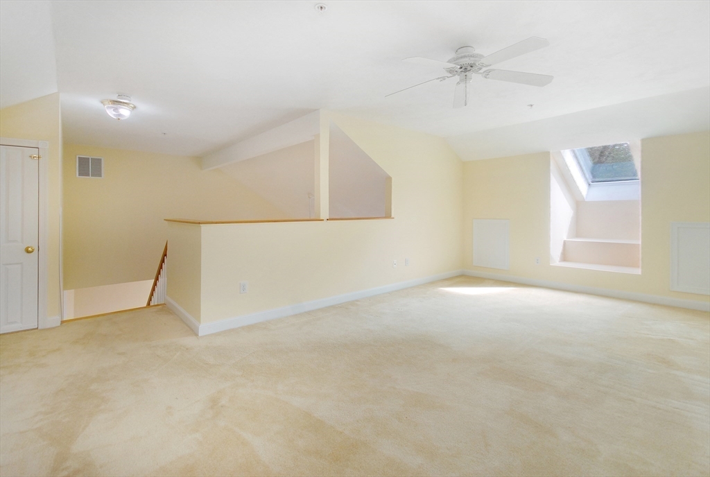 12 Strawberry Lane, Unit F Hudson, MA 01749 - Photo 16 of 35