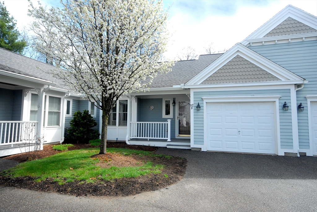 12 Strawberry Lane, Unit F Hudson, MA 01749 - Photo 3 of 35