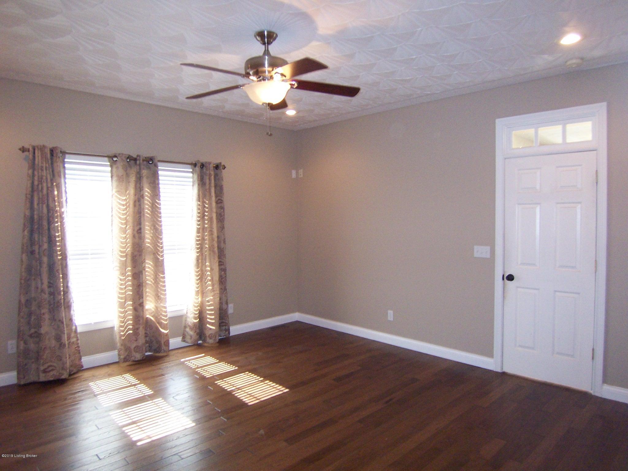256 Pinkston Road Bardstown, KY 40004 - Photo 19 of 41 Master Bedroom