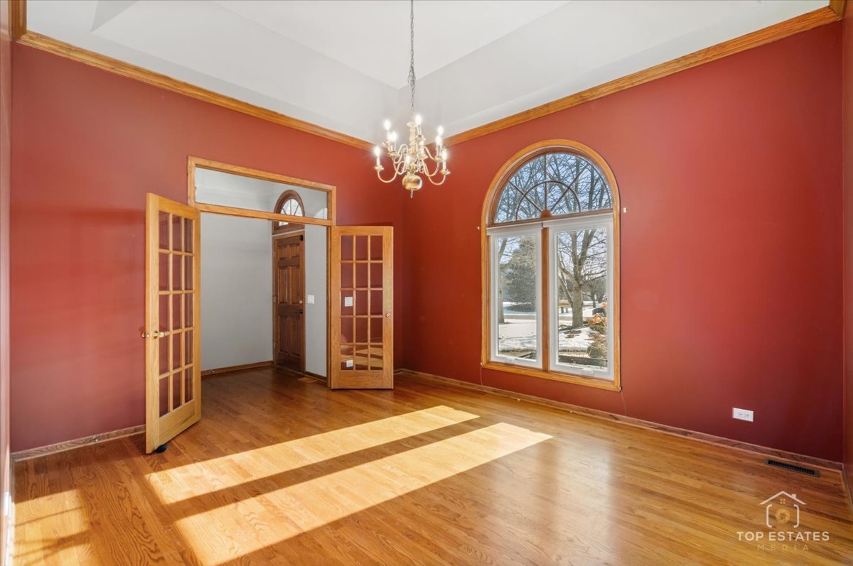 8413 St Moritz Drive Spring Grove, IL 60081 - Photo 5 of 37