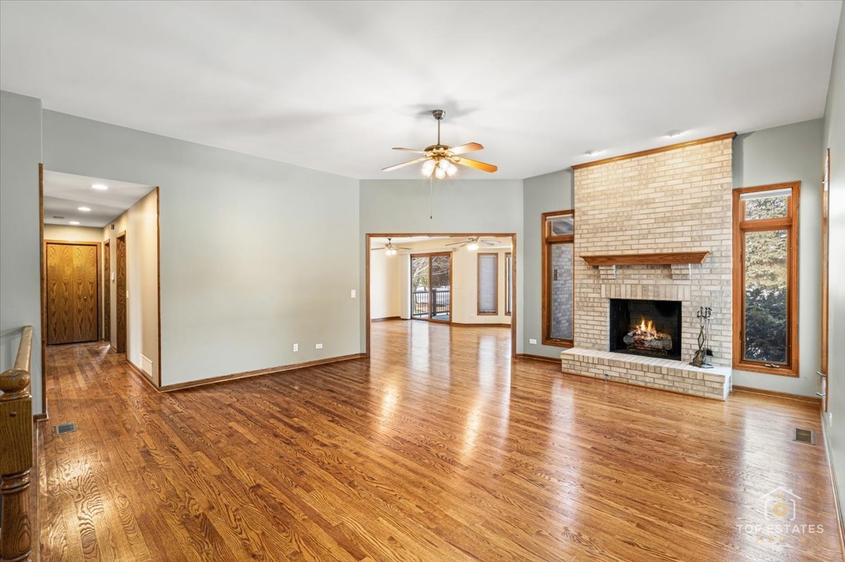 8413 St Moritz Drive Spring Grove, IL 60081 - Photo 7 of 37