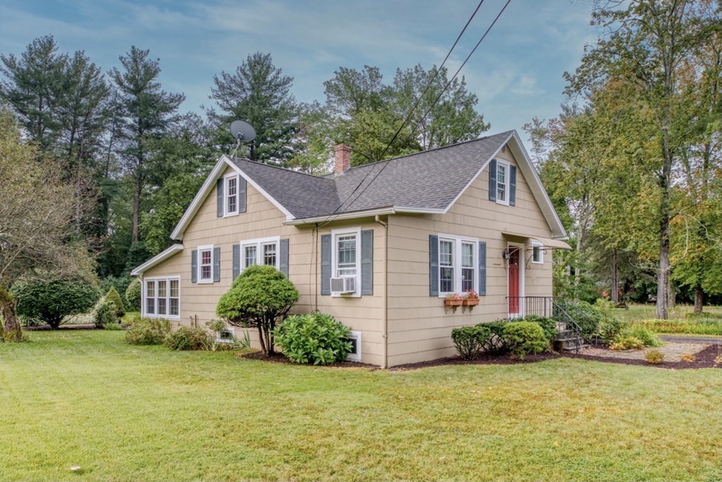 2483 Wilbraham Road Springfield, MA 01129 - Photo 1 of 40
