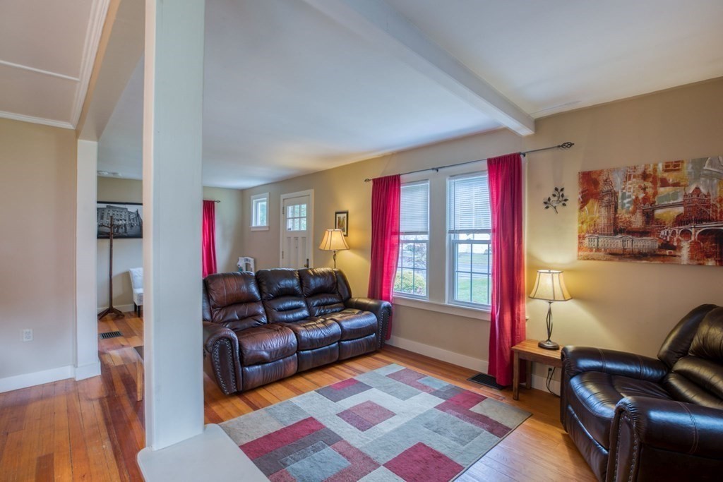 2483 Wilbraham Road Springfield, MA 01129 - Photo 17 of 40
