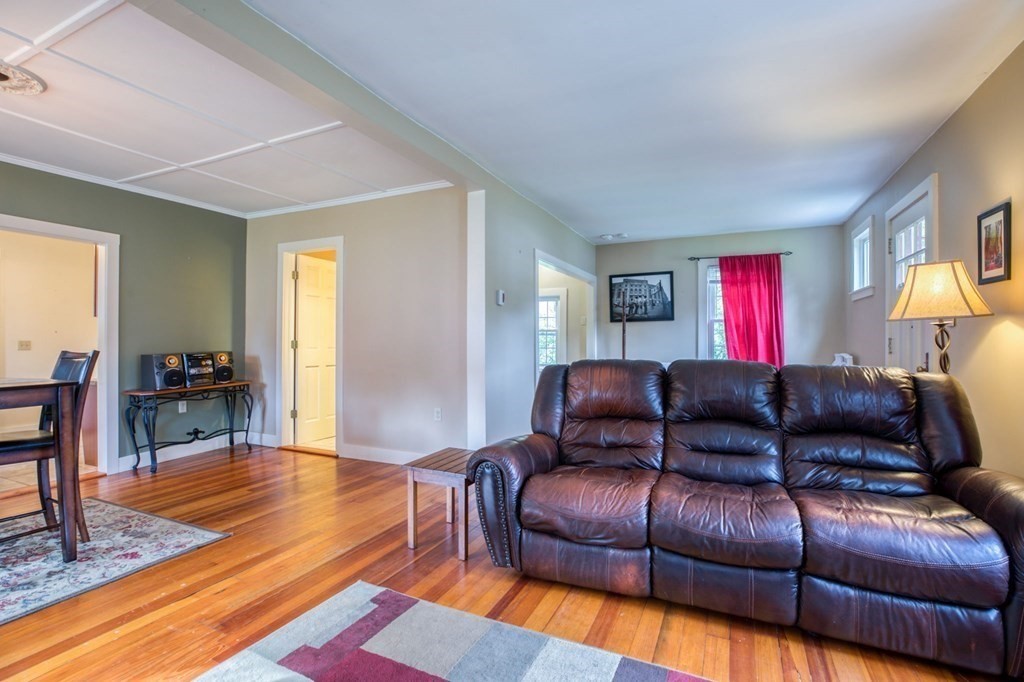 2483 Wilbraham Road Springfield, MA 01129 - Photo 20 of 40