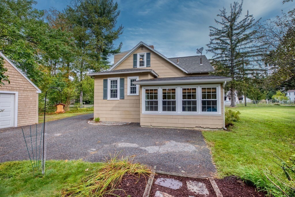 2483 Wilbraham Road Springfield, MA 01129 - Photo 34 of 40