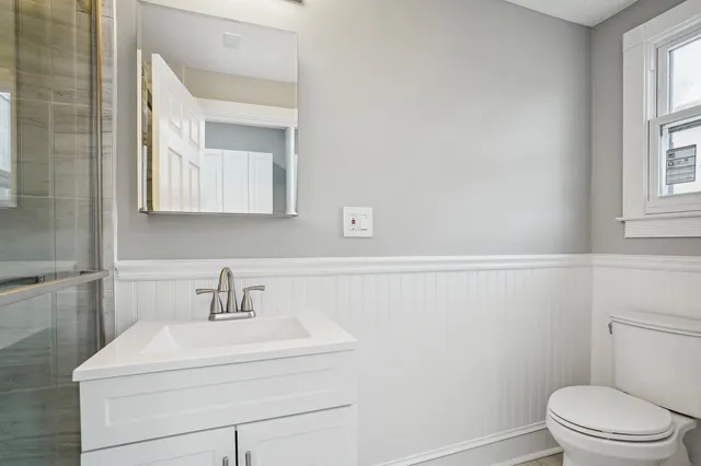 $1,950 | 198 Griffith Street, Unit 2R, Jersey City, NJ 07307