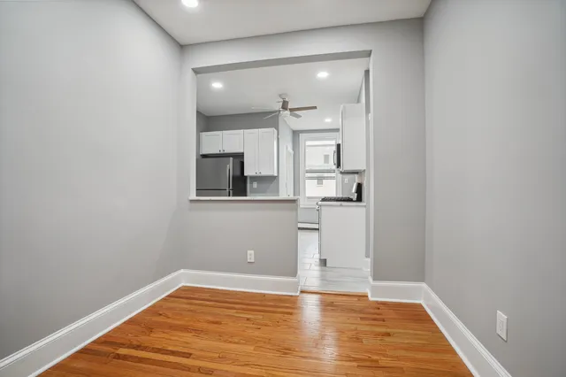 $1,950 | 198 Griffith Street, Unit 2R, Jersey City, NJ 07307
