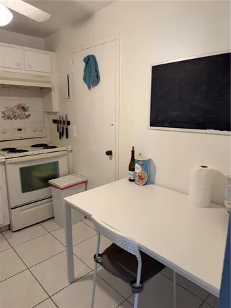 $1,900 | 401 Golden Isles Drive, Unit 801, Hallandale Beach, FL 33009