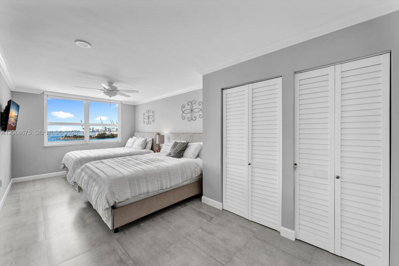 90 Alton Road, Unit 1102 Miami Beach, FL 33139 - Photo 11 of 40 Gallery Image 11