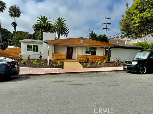 $2,850,000 | 102 Trafalgar Lane, San Clemente, CA 92672
