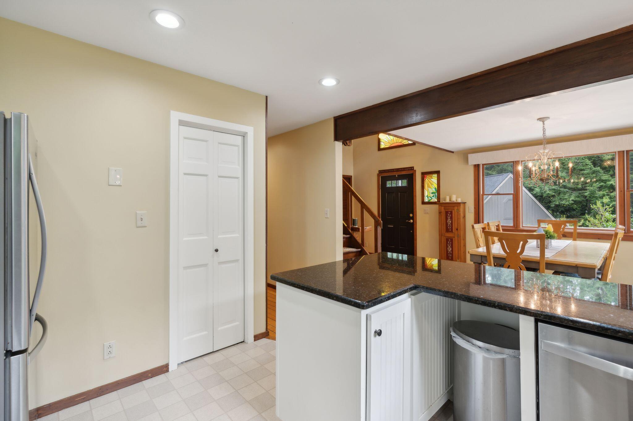 312 Hacker Road Brunswick, ME 04011 - Photo 13 of 66 312 Hacker41_DSC08459