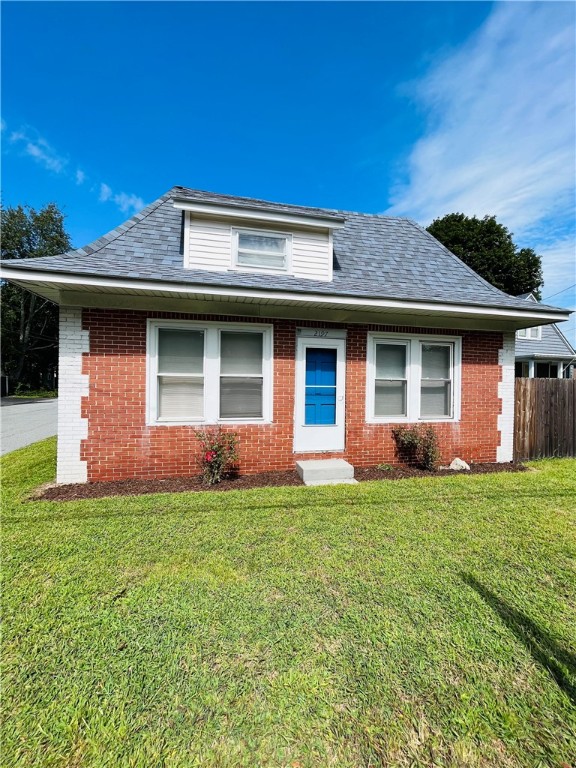 2197 West Shore Road Warwick, RI 02889 - Photo 1 of 14 Gallery Image 1