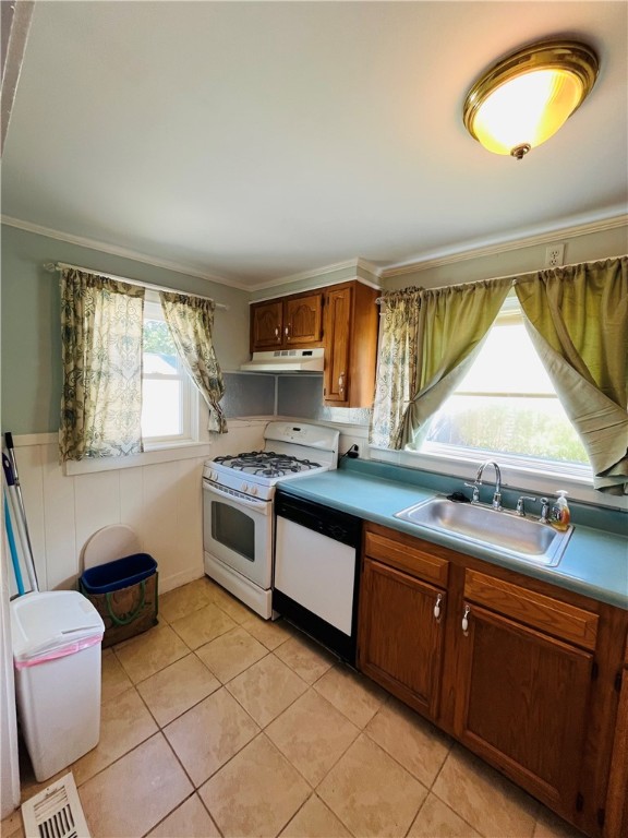 2197 West Shore Road Warwick, RI 02889 - Photo 7 of 14 Gallery Image 7