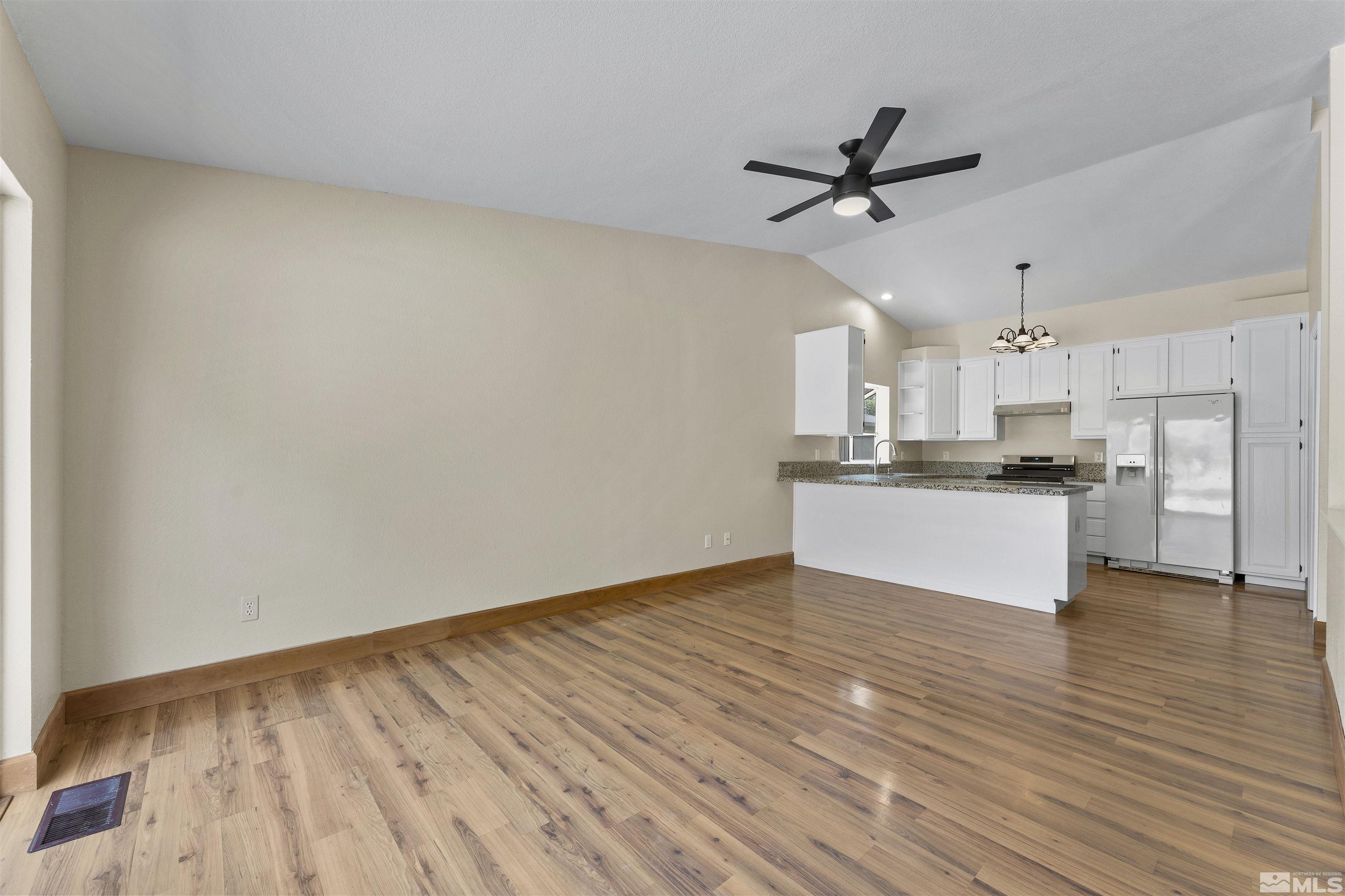 2130 Keystone Avenue Reno, NV 89503 - Photo 4 of 20 Photo 4