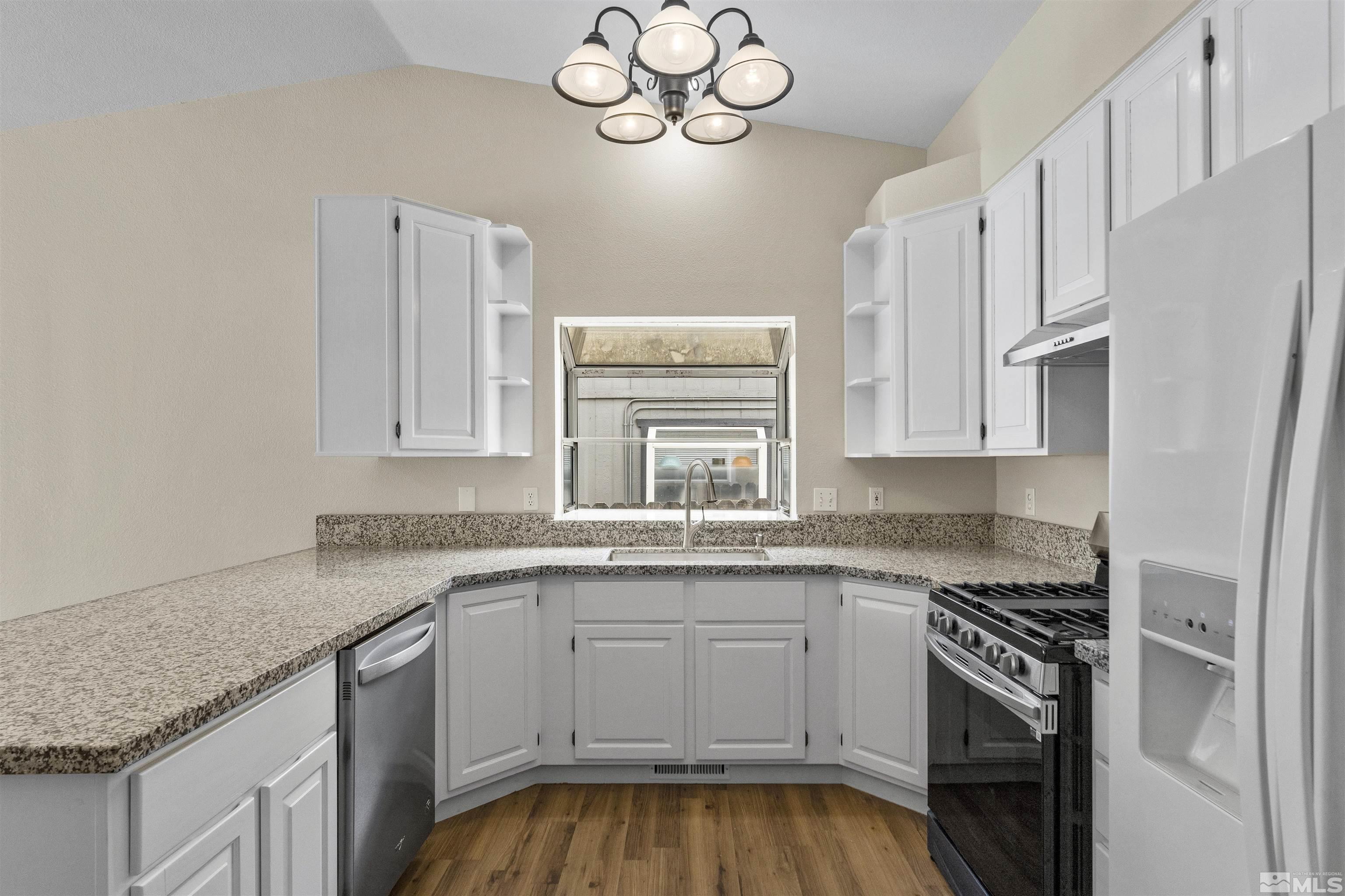 2130 Keystone Avenue Reno, NV 89503 - Photo 6 of 20 Photo 6