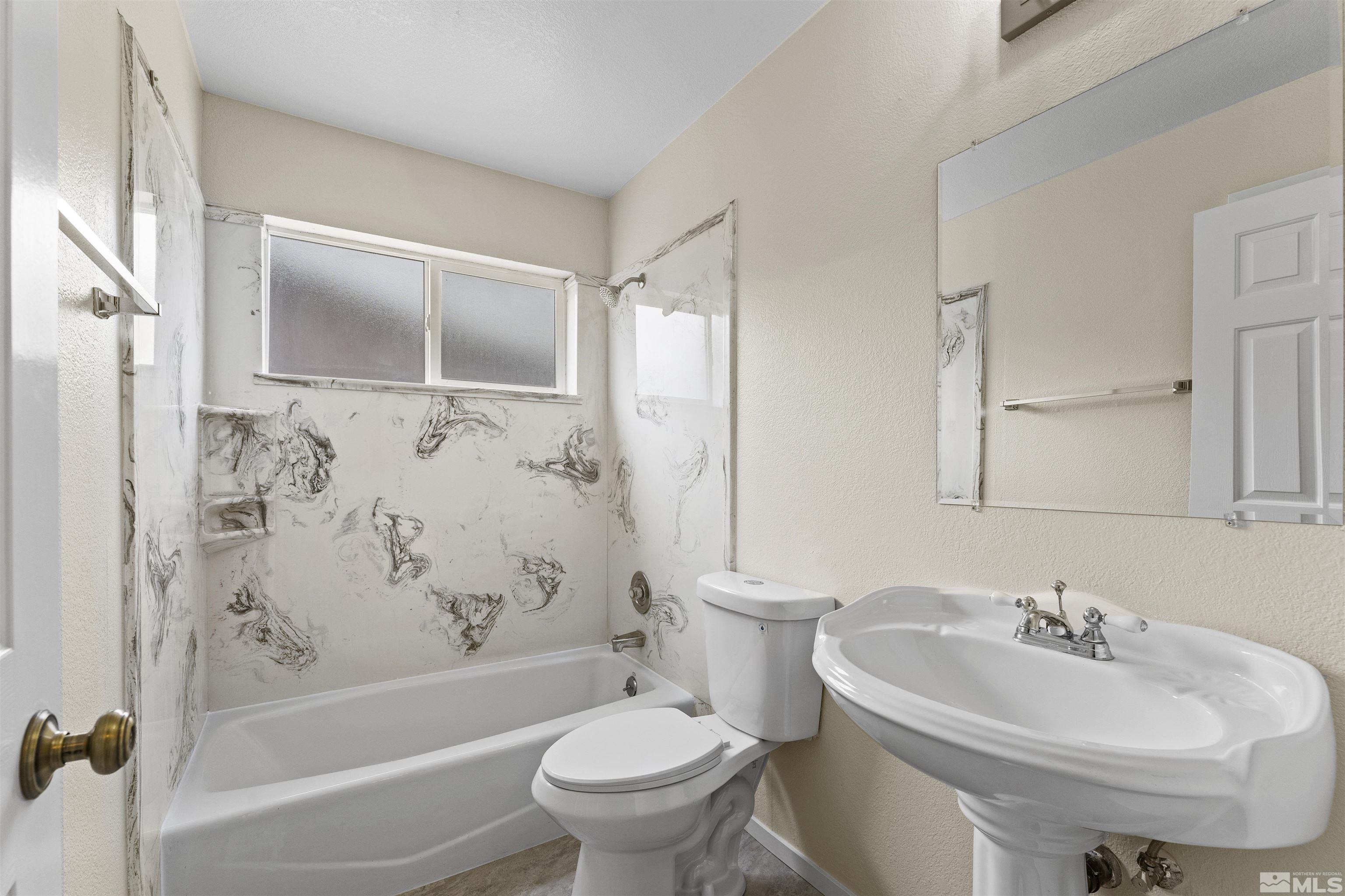2130 Keystone Avenue Reno, NV 89503 - Photo 9 of 20 Photo 9