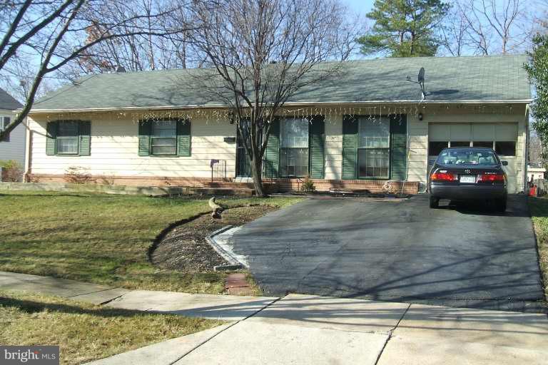 11906 Callow Terrace Laurel, MD 20708 - Photo 1 of 7 Exterior (Main)