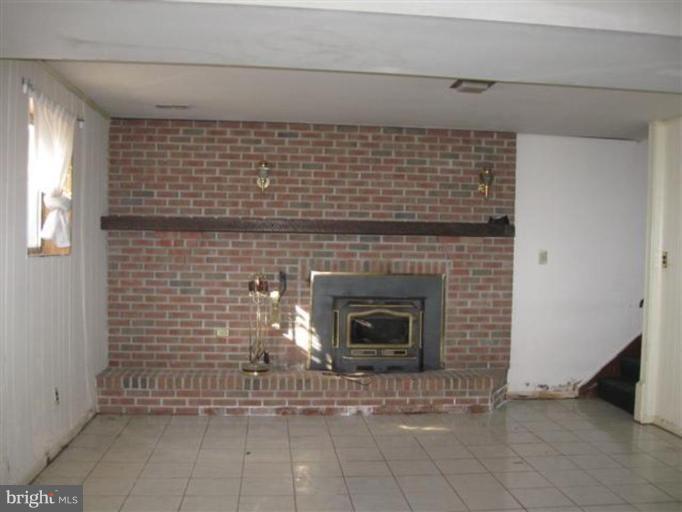 11906 Callow Terrace Laurel, MD 20708 - Photo 7 of 7 Family Room