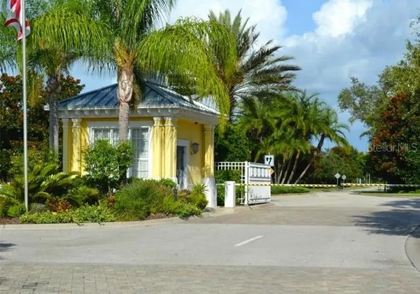 $2,450 | 5635 Whitehead Street, Bradenton, FL 34203